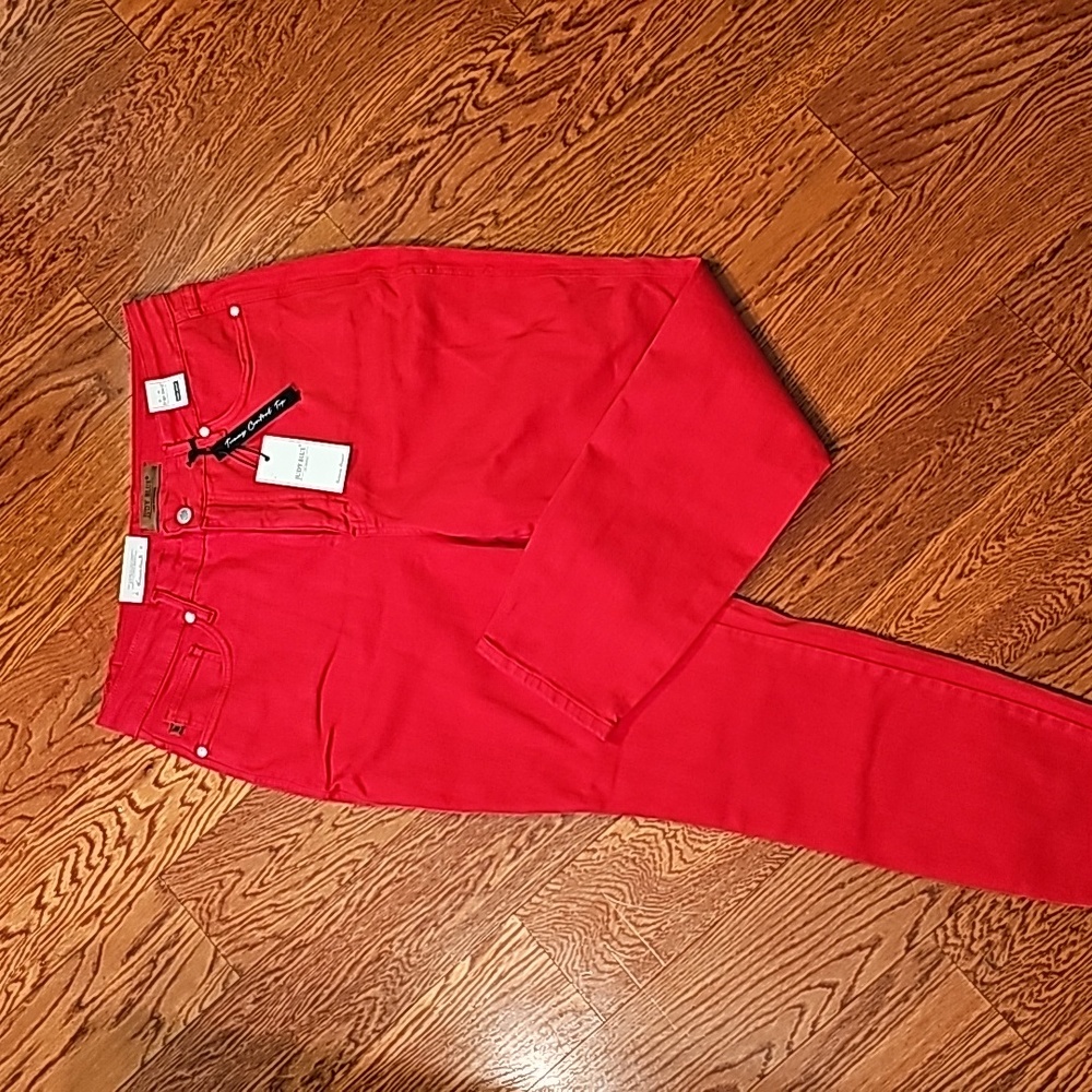 NWT Judy Blue 16W